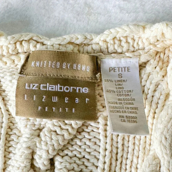 Vintage Cream  and white cable knit cardigan sweater - Picture 5 of 7